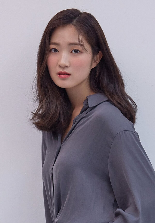 Người đẹp xứ Hàn: Kim Hye Yoon